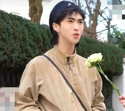 娱乐八卦吃瓜背景图高清,揭秘高清吃瓜图背后的娱乐八卦 第1张 娱乐八卦吃瓜背景图高清,揭秘高清吃瓜图背后的娱乐八卦 第1张