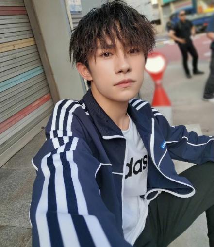 易烊千玺明星爆料视频 第1张 易烊千玺明星爆料视频 第1张